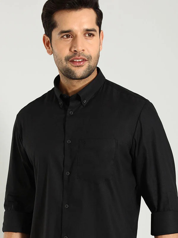 Indian Terrain Men's Regular Fit Full Sleeve Solid Black Shirt